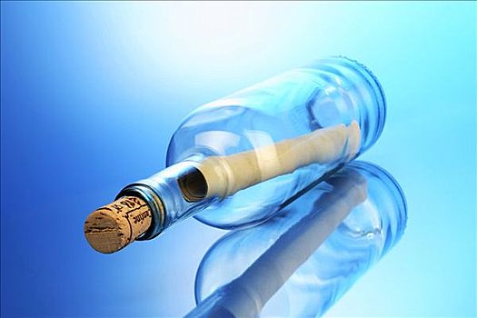  显示器15针接头受潮导致黑屏